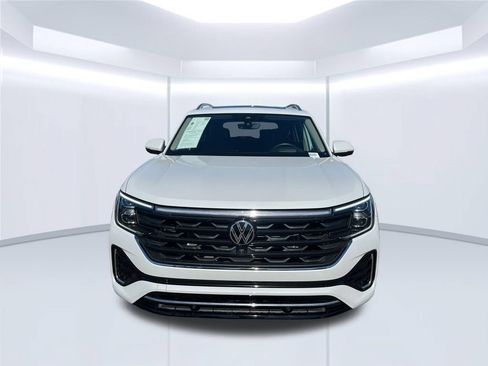 Used 2024 Volkswagen Atlas SEL Premium R-Line AWD/4WD image 8