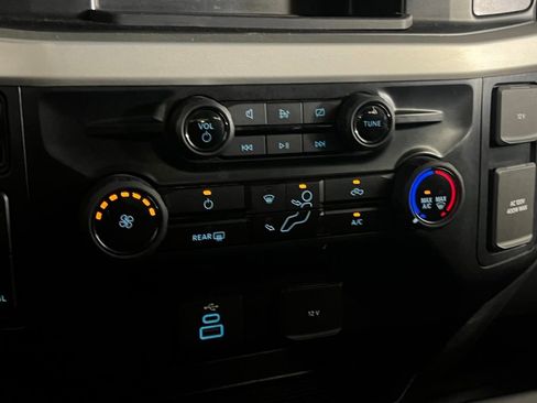 Used 2024 Ford F250 XLT w/ FX4 Off-Road Package image 17