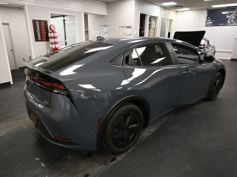 Certified 2024 Toyota Prius LE image 7