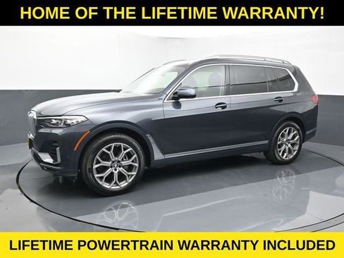 Used 2022 BMW X7 xDrive40i w/ Premium Package AWD/4WD image 3