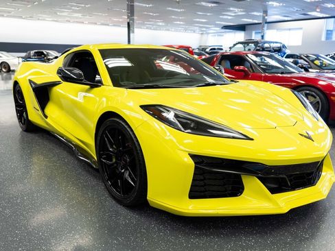 Used 2023 Chevrolet Corvette Z06 w/ Stealth Interior Trim Package image 3