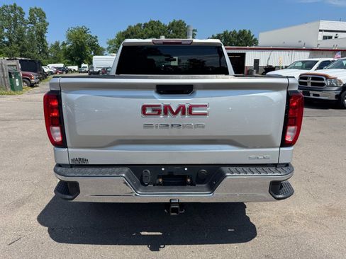 Used 2019 GMC Sierra 1500 SLE w/ Remote Start Package AWD/4WD image 4