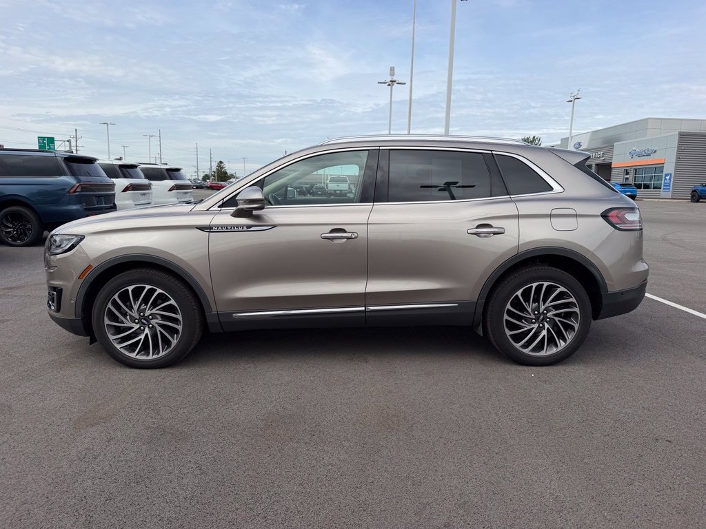 Used 2020 Lincoln Nautilus Reserve AWD/4WD image 9