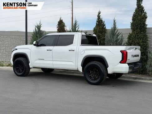Used 2023 Toyota Tundra Limited w/ Power Package AWD/4WD image 5