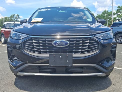 Certified 2023 Ford Escape Active AWD/4WD image 3