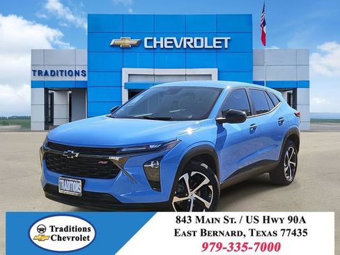 Certified 2024 Chevrolet Trax RS image 1