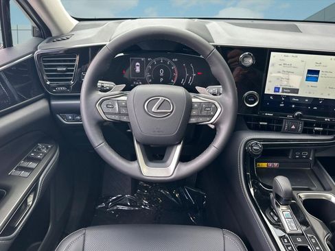 New 2026 Lexus NX 350 AWD image 27
