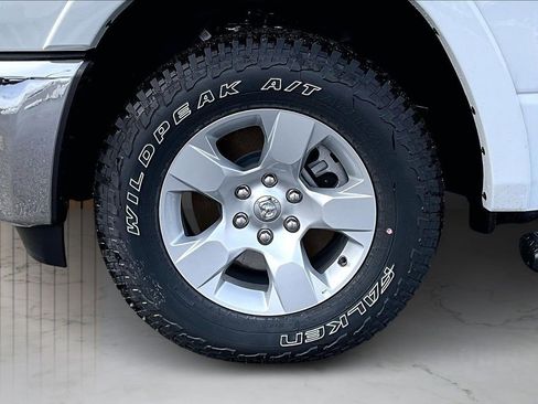 New 2026 RAM 1500 Big Horn AWD/4WD image 30