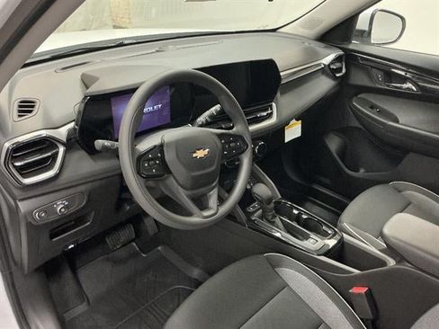 New 2026 Chevrolet TrailBlazer LT FWD image 10