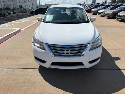 Used 2015 Nissan Sentra S FWD image 8