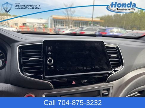 Used 2025 Honda Ridgeline RTL image 24