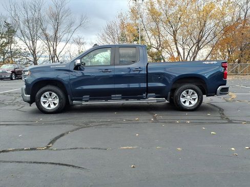 Used 2020 Chevrolet Silverado 1500 LT w/ All-Star Edition image 6