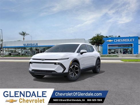 New 2026 Chevrolet Equinox EV LT image 8