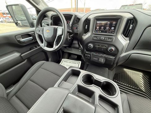 New 2026 Chevrolet Silverado 2500 Custom image 3