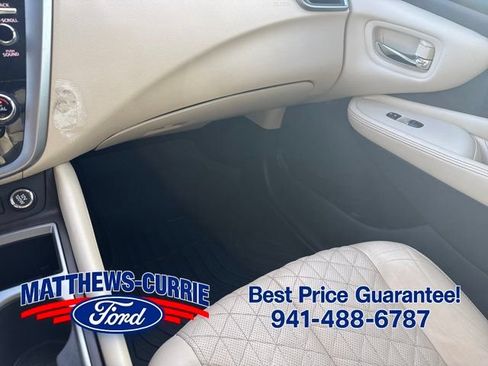 Used 2021 Nissan Murano Platinum w/ Cargo Package FWD image 24