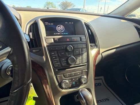 Used 2013 Buick Verano FWD image 26