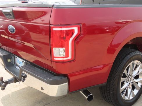 Used 2016 Ford F150 XLT w/ Equipment Group 302A Luxury RWD image 12