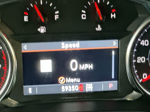 Used 2023 GMC Acadia SLT image 15