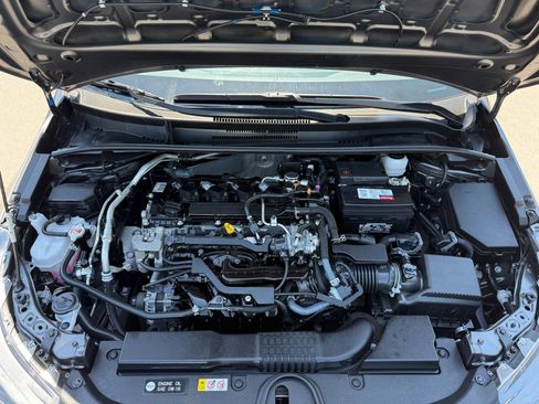 Used 2022 Toyota Corolla SE FWD image 12