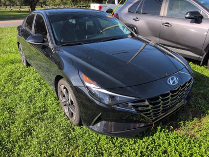 Used 2023 Hyundai Elantra Limited w/ Cargo Package