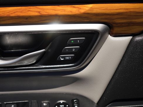 Used 2018 Honda CR-V EX-L image 14