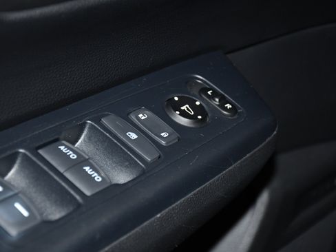 Certified 2024 Honda CR-V Sport image 33