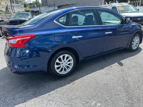 Used 2019 Nissan Sentra SV FWD image 11
