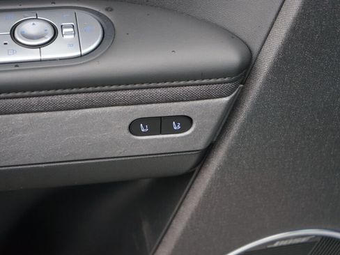 Certified 2023 Hyundai Ioniq 5 Limited AWD/4WD image 13