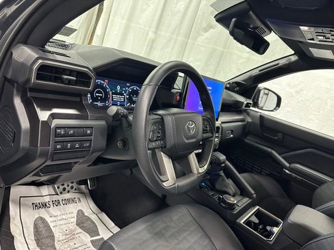 Used 2025 Toyota 4Runner TRD Sport Premium image 16