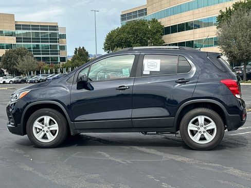 Used 2022 Chevrolet Trax LT w/ Driver Confidence Package AWD/4WD image 7