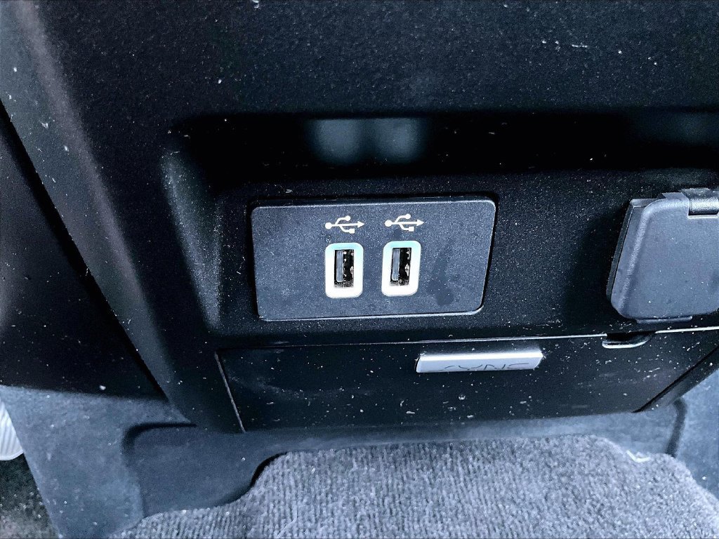 Used 2018 Ford F150 XLT w/ Equipment Group 302A Luxury AWD/4WD image 19