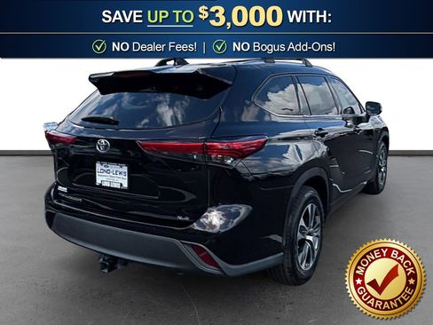 Used 2020 Toyota Highlander XLE FWD image 7