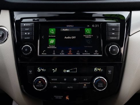 Used 2020 Nissan Rogue Sport SL w/ Premium Package FWD image 15