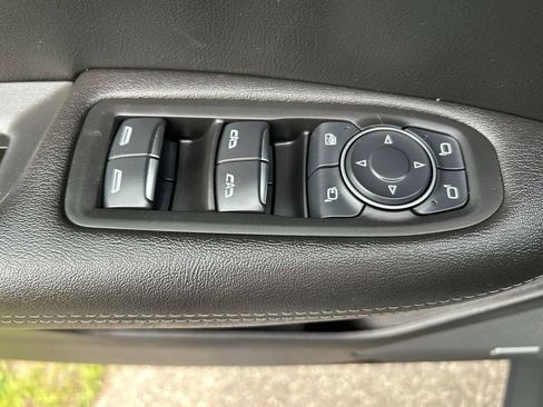 Used 2024 Cadillac XT5 Premium Luxury w/ Technology Package AWD/4WD image 12