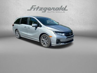 Used 2025 Honda Odyssey Touring