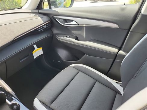 New 2025 Buick Envision Sport Touring image 15