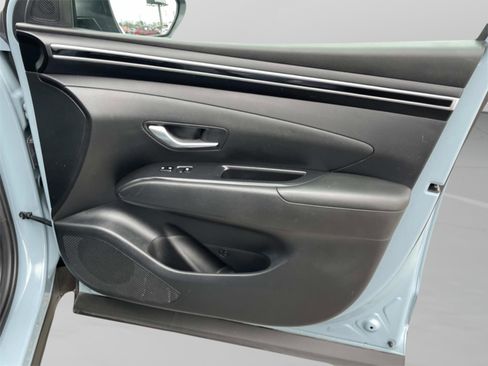 Used 2024 Hyundai Santa Cruz SEL image 18