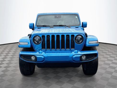 Used 2023 Jeep Wrangler Unlimited Sahara AWD/4WD image 2