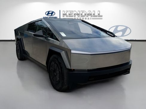 Used 2024 Tesla Cybertruck AWD Crew Cab image 1