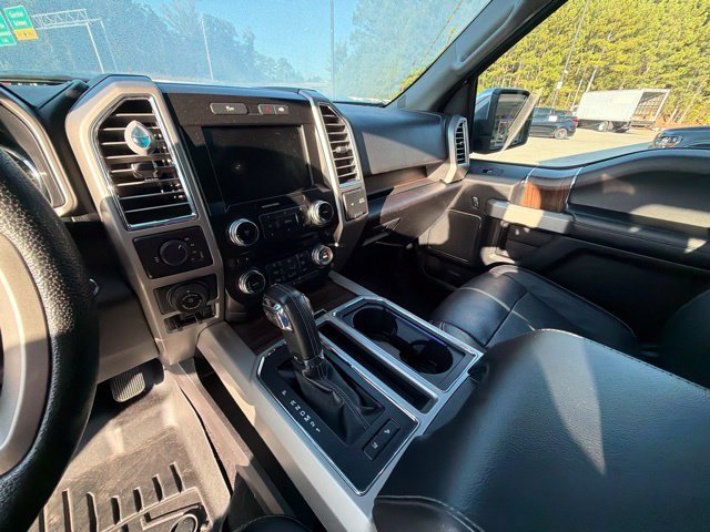 Used 2016 Ford F150 Lariat w/ Equipment Group 502A Luxury AWD/4WD image 31