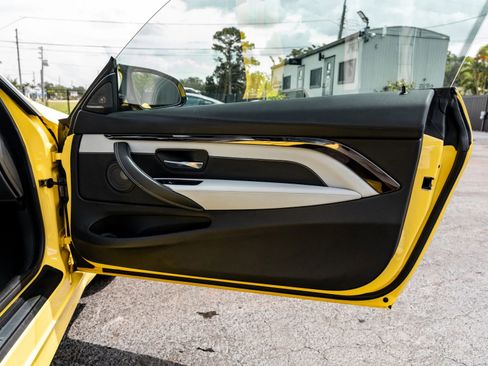 Used 2019 BMW M4 Coupe w/ Competition Package image 45