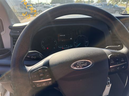 Used 2023 Ford Transit 350 XLT RWD image 18