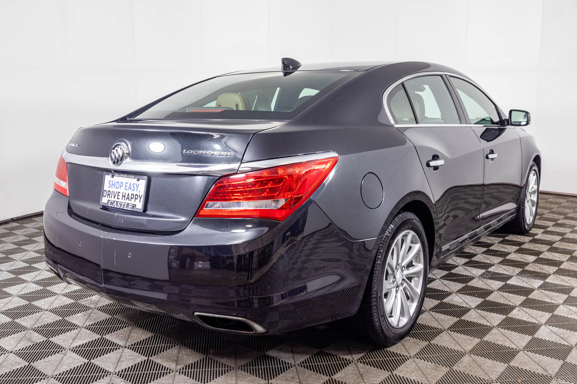 Used 2015 Buick LaCrosse Leather FWD image 18