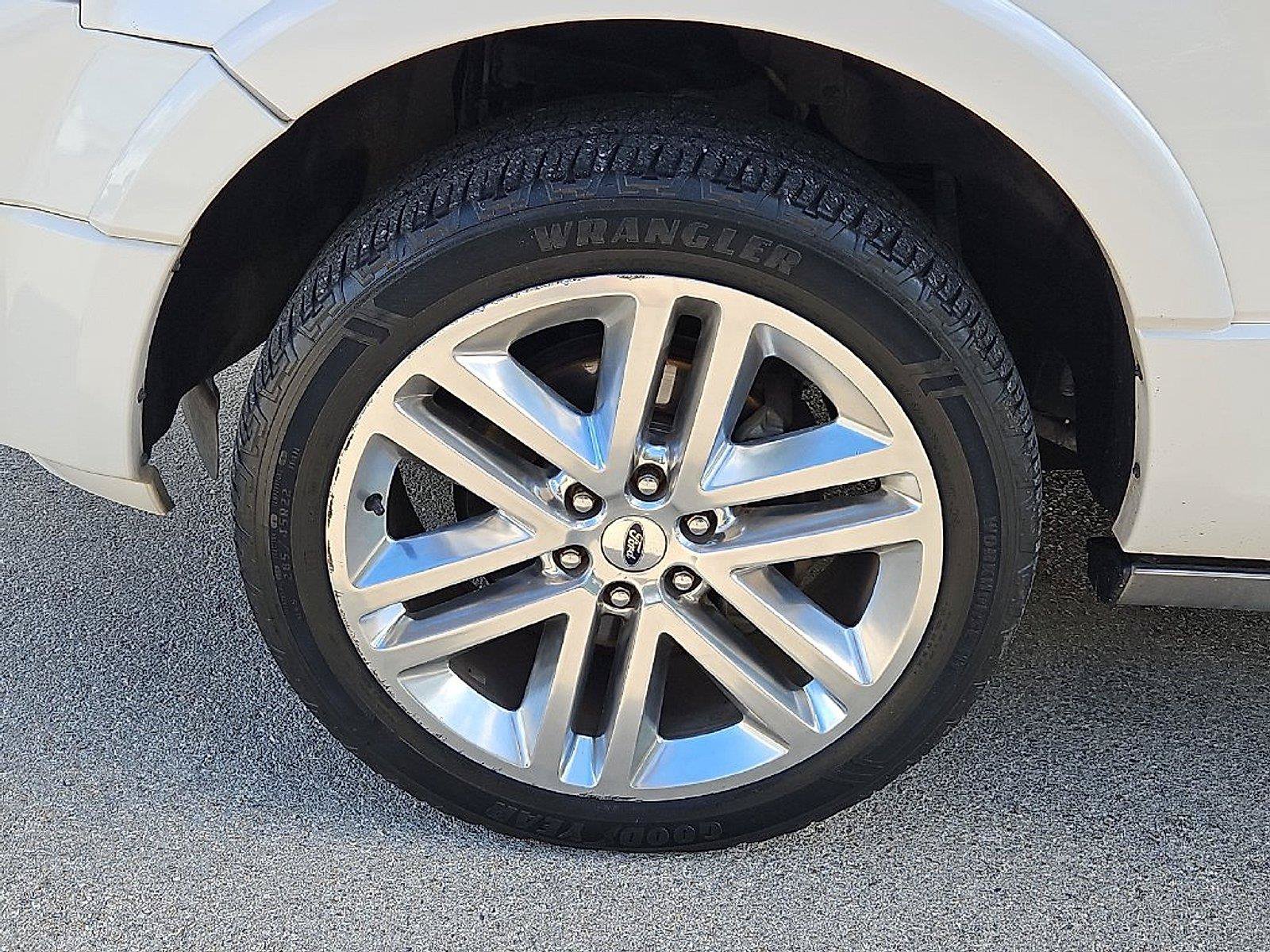 Used 2017 Ford Expedition EL Platinum RWD image 13