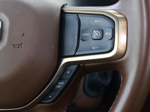 Used 2024 RAM 3500 Limited image 26