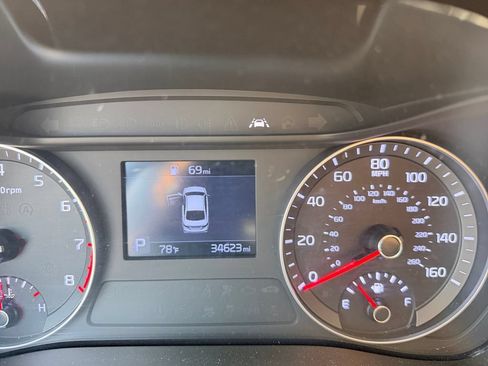 Used 2020 Kia Forte LXS FWD image 20