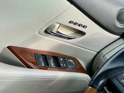 Used 2010 Lexus RX 350 RX 350 Sport Utility 4D image 19