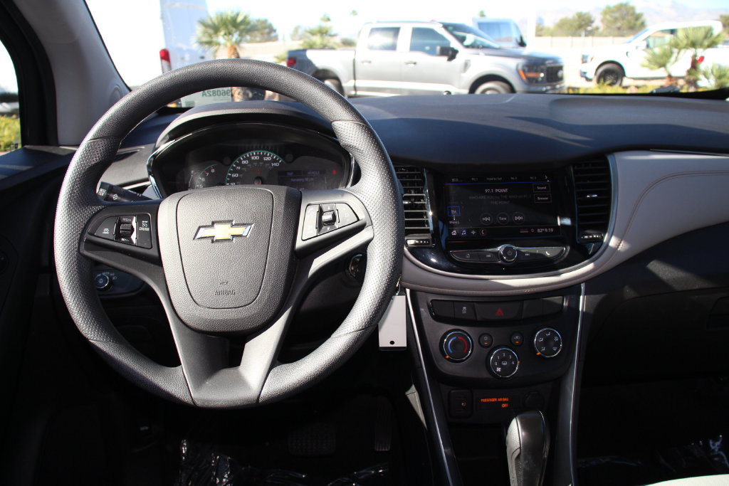 Used 2020 Chevrolet Trax LS w/ Tint and Cruise Package FWD image 17