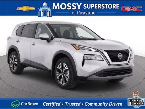 Used 2023 Nissan Rogue SV FWD image 3