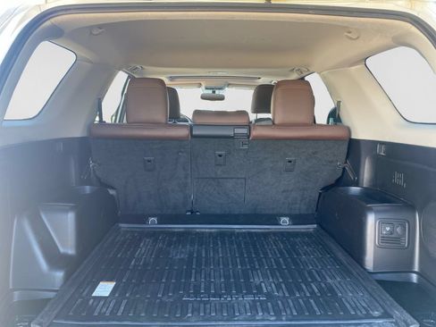 Used 2019 Toyota 4Runner Limited AWD/4WD image 15
